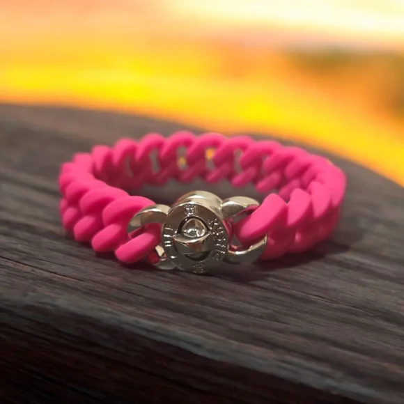 Rustic Cuff Magenta Bracelet with Pink Pouch - Picture 1 of 2